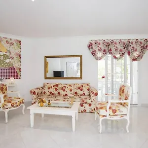 https://menorca-villa-marbella.balearic-islands.net